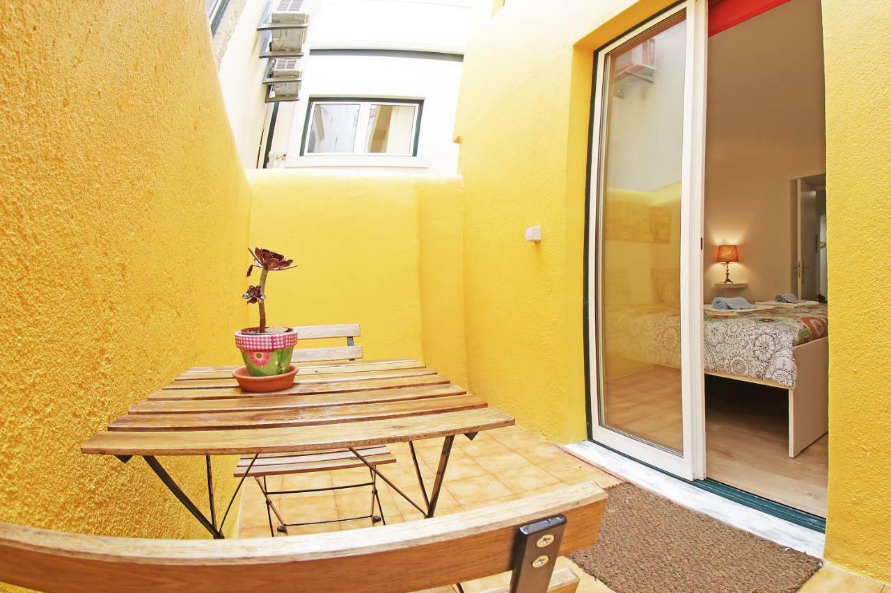 Apartment Romantichome At Alfama's Heart Lissabon