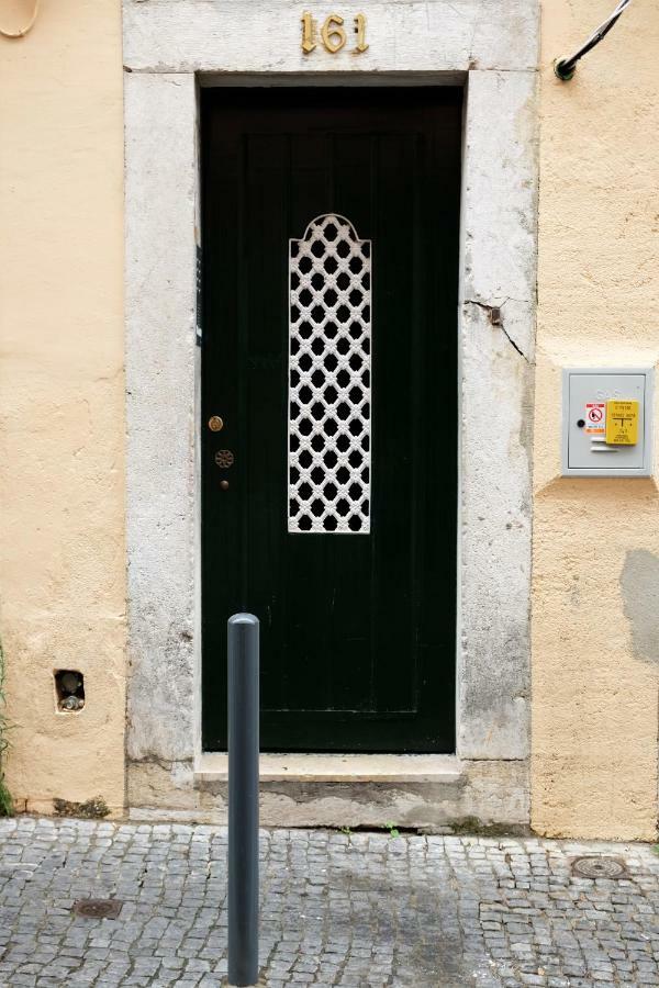 Apartment Romantichome At Alfama's Heart Lissabon