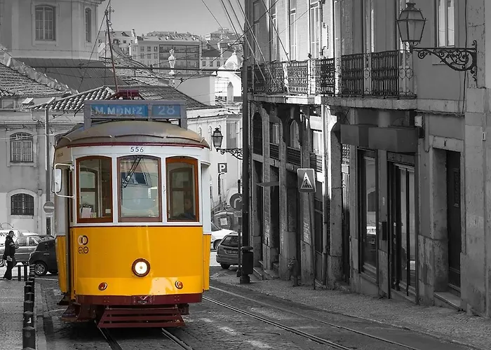Romantichome At Alfama\'S Heart
